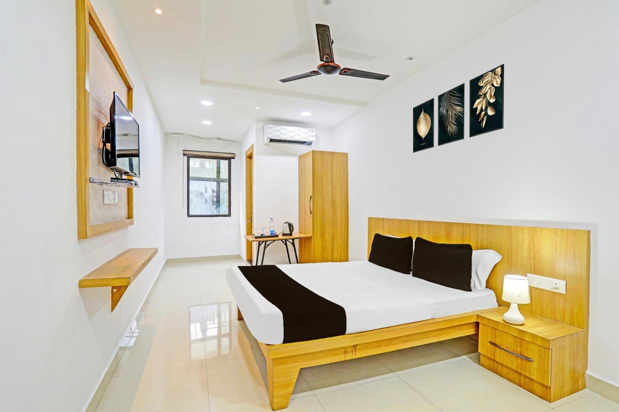 Super Hotel O Raipur エクステリア 写真